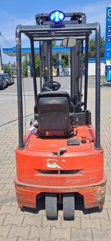 Elektrický vysokozdvižný vozík LINDE E15Z-02 – 1500 kg - 2
