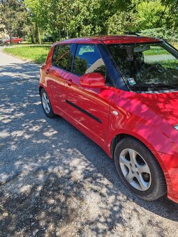 Suzuki Swift 1.3i - 2