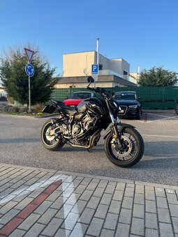 Yamaha MT 07 - 2