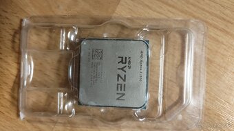 AMD Ryzen 3 1200 - 2