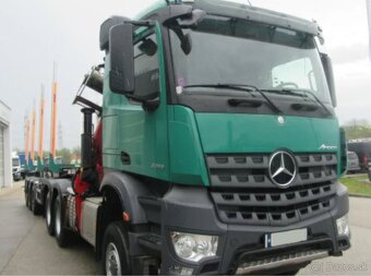 Lesovoz Mercedes-Benz Arocs 3358L 6x6 s HR. - 2