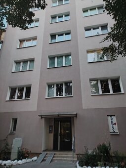 Predáme veľký 4 izbový byt ul Výstavby - 2