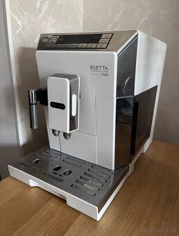 Predám DeLonghi Eletta Cappuccino - 2