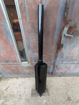 Predam vyfukove potrubie koleno a vyfuk Zetor - 2