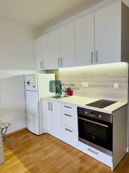 Prenájom zariadená garsónka, 25m2, Chrenová, balkón - 2