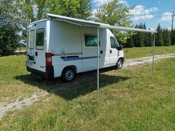 PREDAM AUTOKARAVAN PEUGEOT BOXER KEMPER PÖSSL 2.5TDi rv.2003 - 2