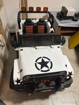 Detske elektricke auticko Jeep 4x4 pre 2 deti - 2