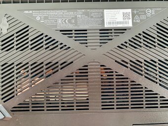 WiFi router: ASUS RT-AC88U AC3100 - 2