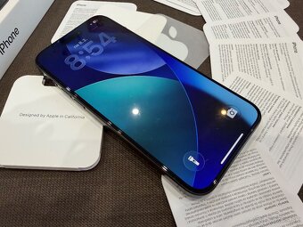 Iphone 15 pro max 256gb ako nový - 2