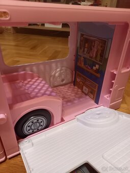 Barbie karaván - 2