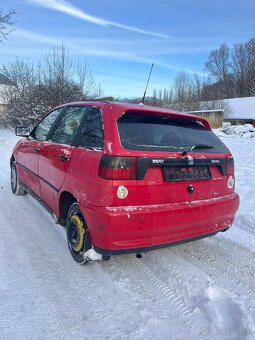 Rozpredám Seat Ibiza - 2