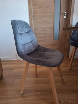 Na predaj jedalenské stoličky - 2