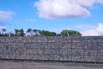 Hľadám si prácu  na Gabionové koše ploty ... - 2