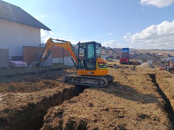 Pásový bager JCB 55Z -1. 2017 - 2