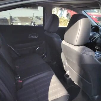Honda HR-V 1.5 i-VTEC CVT Executive Automat - 2