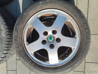 Hliníkové disky + pneu. na Škodu, 185/60 R14 - 2