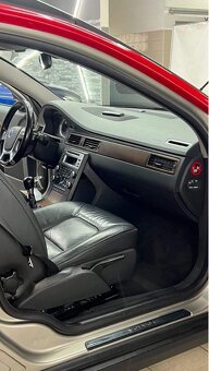 Volvo xc70 151 kW manuál 4x4 - 2