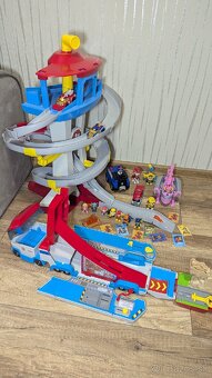 Paw Patrol velky set veze a kamionu - 2