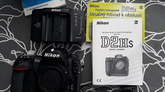 Nikon D2Hs - TOP stav (shutter count 7K+) - 2