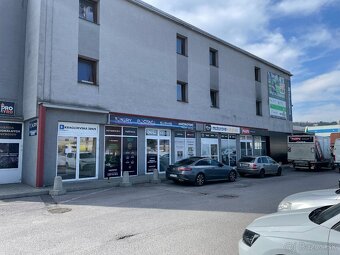 Obchodné priestory o výmere 64m2 - 2