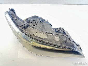 Pravé predné svetlo BMW E60 E61 Dynamic xenon - 2