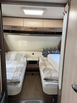 rodinný karavan TOP 2015 Hobby 560 UL Deluxe - 2