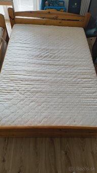 Postel 200x140 masiv s rostom a matracom - 2