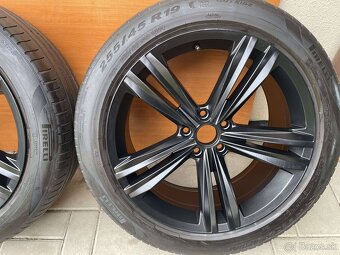 SEBRING orig.VW TIGUAN R-LINE  5x112 8,5j x19 ET 38 - 2