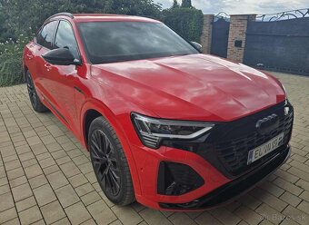 Predám Audi Q8 Sportback quattro 50 e-tron S line /250kW/ - 2