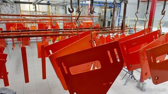 LAKOVNA-Pripravár dielcov pred lakovaním - 2