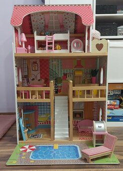 Drevený domček pre bábiky - 2