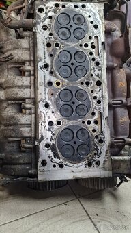 2.9crdi kia hyundai hlava motora - 2