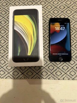 Predám iPhone SE (2020) 128 GB – čierny - 2