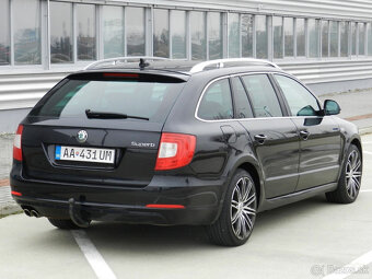 Škoda Superb Combi 2.0 TDI CR DSG - 2