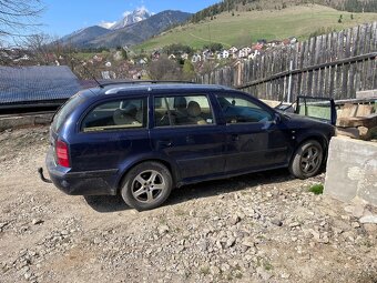 Škoda Octavia - 2