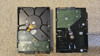 2 x Hard Disk 3.5" 1TB, Western Digital a Seagate - 2