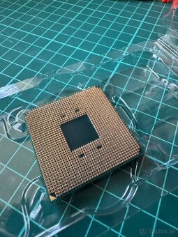 Predám AMD ryzen 5600x - 2