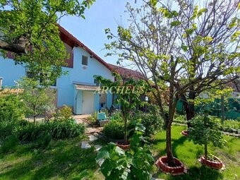 NA PREDAJ 3-IZBOVÝ RODINNÝ DOM s POZEMKOM 294 m2, PIEŠŤANY - 2