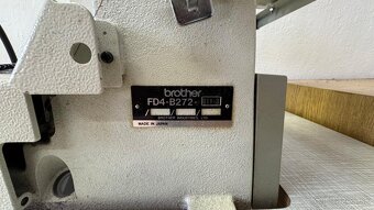 Priemyselný šijací stroj Brother FD4-B272 – plne funkčný - 2
