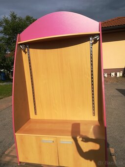 Nábytok do predajne / obchodu - 2