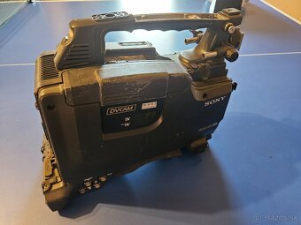 Profesionálna kamera SONY DSR-450WSP - 2