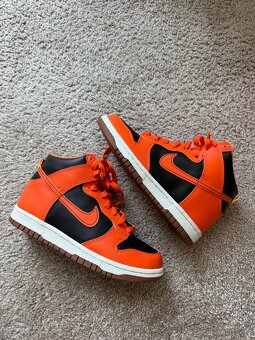 Nike Dunk High "Safty Orange" GS - 2