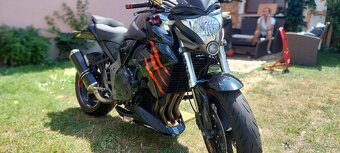 Honda CB1000R - 2