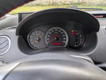 Suzuki Swift 2006 benzín 1,3l 68kw / pokazený motor - 2
