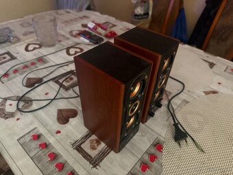 Genius SP-HF 800A - 2