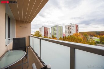 3 IZB. PRAŽSKÝ TYP 69 M2+6M LOGGIA, ZOMBOVÁ UL., KVP, 5. p - 2