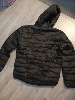 Volvo prechodná bunda - 2