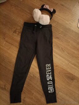 BALÍČEK DIEVČENSKÉHO OBLEČENIA - 2