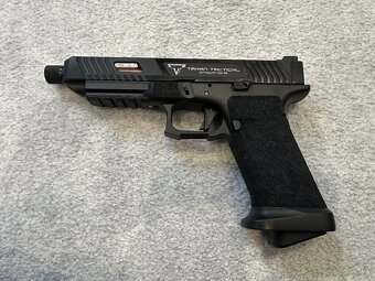TTI JW2 Combat Master [EMG] airsoft, Glock 34 - 2
