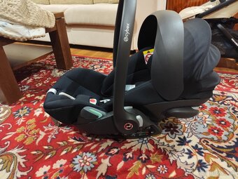 Autosedačka Cybex clout G i-size plus (vajíčko) - 2